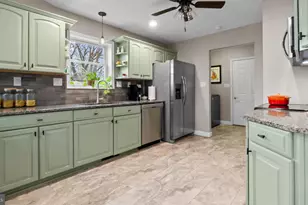 1065 Kunkle Dr, Chambersburg, PA 17202 - Photo 3