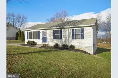 2765 Tattoo Drive, Chambersburg, PA 17202 - Photo 3