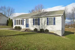 2765 Tattoo Dr, Chambersburg, PA 17202 - Photo 3