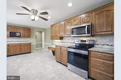 315 Woodvale Drive, Chambersburg, PA 17201 - Photo 11