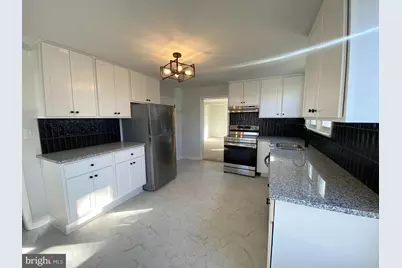 796 Cleveland Avenue, Chambersburg, PA 17201 - Photo 3