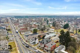 542 E Queen St, Chambersburg, PA 17201 - Photo 19