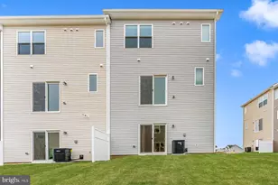 541 Bartholomew Dr, Waynesboro, PA 17268 - Photo 3