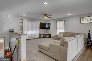 10193 Cardinal Dr, Orrstown, PA 17244 - Photo 15