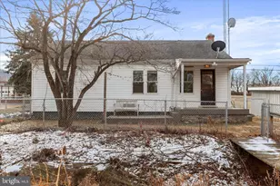 7974 Tomstown Rd, Waynesboro, PA 17268 - Photo 33