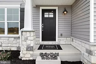 8775 Jocelyn Dr, Waynesboro, PA 17268 - Photo 3