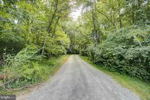 15365 Wingerton Rd, Greencastle, PA 17225 - Photo 5