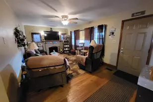 343 E Garfield St, Chambersburg, PA 17201 - Photo 3