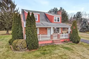 7220 Slabtown Rd, Waynesboro, PA 17268 - Photo 3