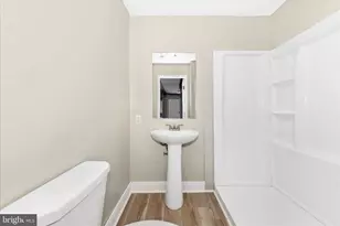 148 Hamilton Ave, Waynesboro, PA 17268 - Photo 21