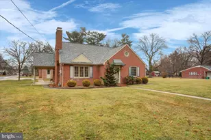 1566 Wilson Ave, Chambersburg, PA 17201 - Photo 1