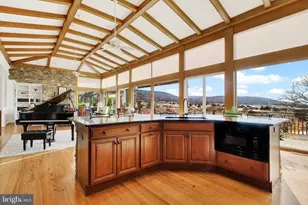 6732 St Annes Dr, Fayetteville, PA 17222 - Photo 23