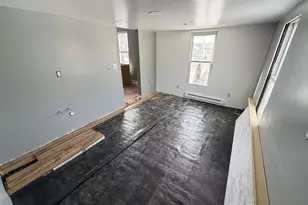 823 W Main St, Waynesboro, PA 17268 - Photo 13