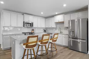 1864 Shannon DR S, Greencastle, PA 17225 - Photo 7