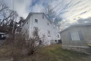 218 E North St, Waynesboro, PA 17268 - Photo 3