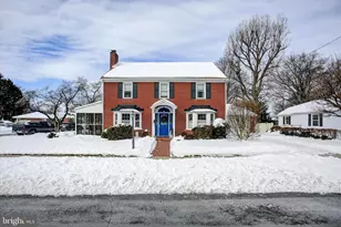 447 S Coldbrook Ave, Chambersburg, PA 17201 - Photo 1