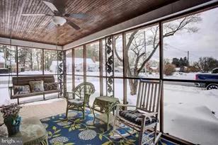 447 S Coldbrook Ave, Chambersburg, PA 17201 - Photo 11