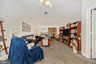 608 Brookview Dr, Greencastle, PA 17225 - Photo 11