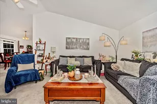 608 Brookview Dr, Greencastle, PA 17225 - Photo 7