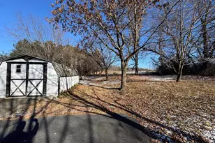 1354 Mt Pleasant Rd, Fayetteville, PA 17222 - Photo 7