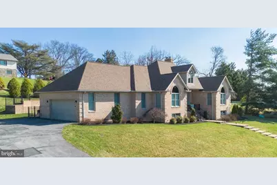 605 Vista Court, Waynesboro, PA 17268 - Photo 1