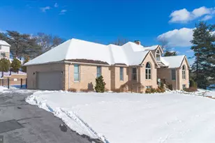 605 Vista Ct, Waynesboro, PA 17268 - Photo 3