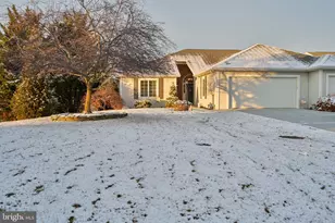 3857 Alfalfa Ln, Fayetteville, PA 17222 - Photo 3