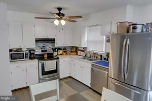 20 Surrey Dr, Chambersburg, PA 17201 - Photo 11