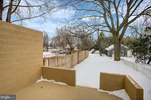 828 Broad St, Chambersburg, PA 17201 - Photo 13