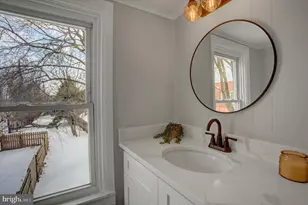 828 Broad St, Chambersburg, PA 17201 - Photo 23