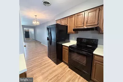 1158 Westgate Drive, Chambersburg, PA 17201 - Photo 3