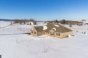 7654 Windmill Rd, Greencastle, PA 17225 - Photo 39