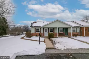 65 Nottingham Dr, Chambersburg, PA 17201 - Photo 1