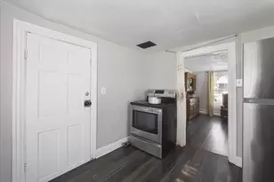 810 Broad St, Chambersburg, PA 17201 - Photo 13