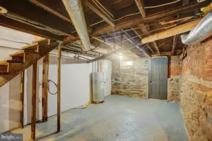 48 W 3rd St, Waynesboro, PA 17268 - Photo 35