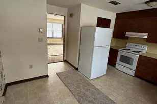 228 W 8th St, Waynesboro, PA 17268 - Photo 3