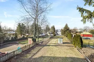 141 S Washington St, Greencastle, PA 17225 - Photo 25