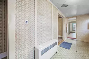 141 S Washington St, Greencastle, PA 17225 - Photo 7