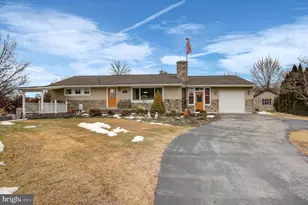 924 Blanchard Ave, Chambersburg, PA 17201 - Photo 5