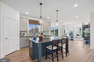 1914 Mandarin, Chambersburg, PA 17201 - Photo 3