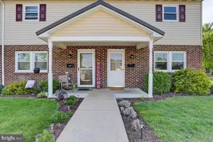 217-219 N Linden Ave, Greencastle, PA 17225 - Photo 3