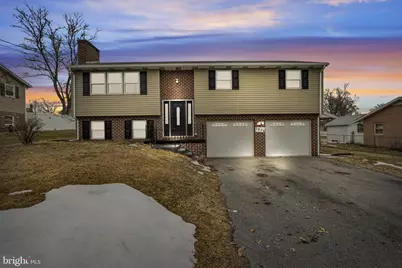 3879 Ricklyn Drive, Chambersburg, PA 17202 - Photo 1