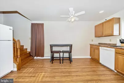 241 N Franklin Street, Chambersburg, PA 17201 - Photo 9