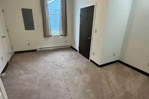 32 Allison St, Greencastle, PA 17225 - Photo 9