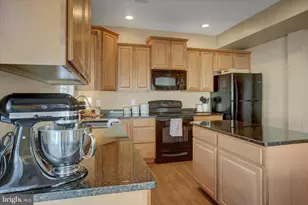 536 S Carlisle St, Greencastle, PA 17225 - Photo 17