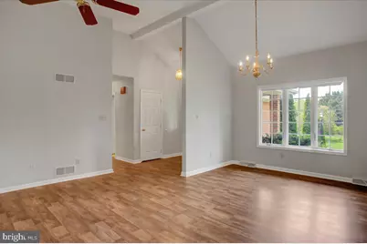 6929 Fairway Oaks, Chambersburg, PA 17202 - Photo 7