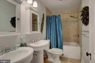 438 E Baltimore St, Greencastle, PA 17225 - Photo 49