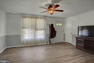 340 Ridge Ave, Waynesboro, PA 17268 - Photo 11