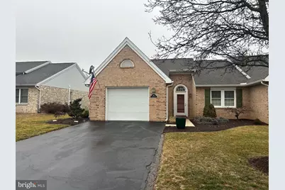 64 Sanibel Lane, Chambersburg, PA 17201 - Photo 3