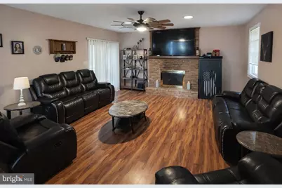 1585 Marilyn Court, Chambersburg, PA 17202 - Photo 5